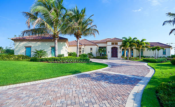 Best Interlocking Driveway Pavers  in Rainelle, WV